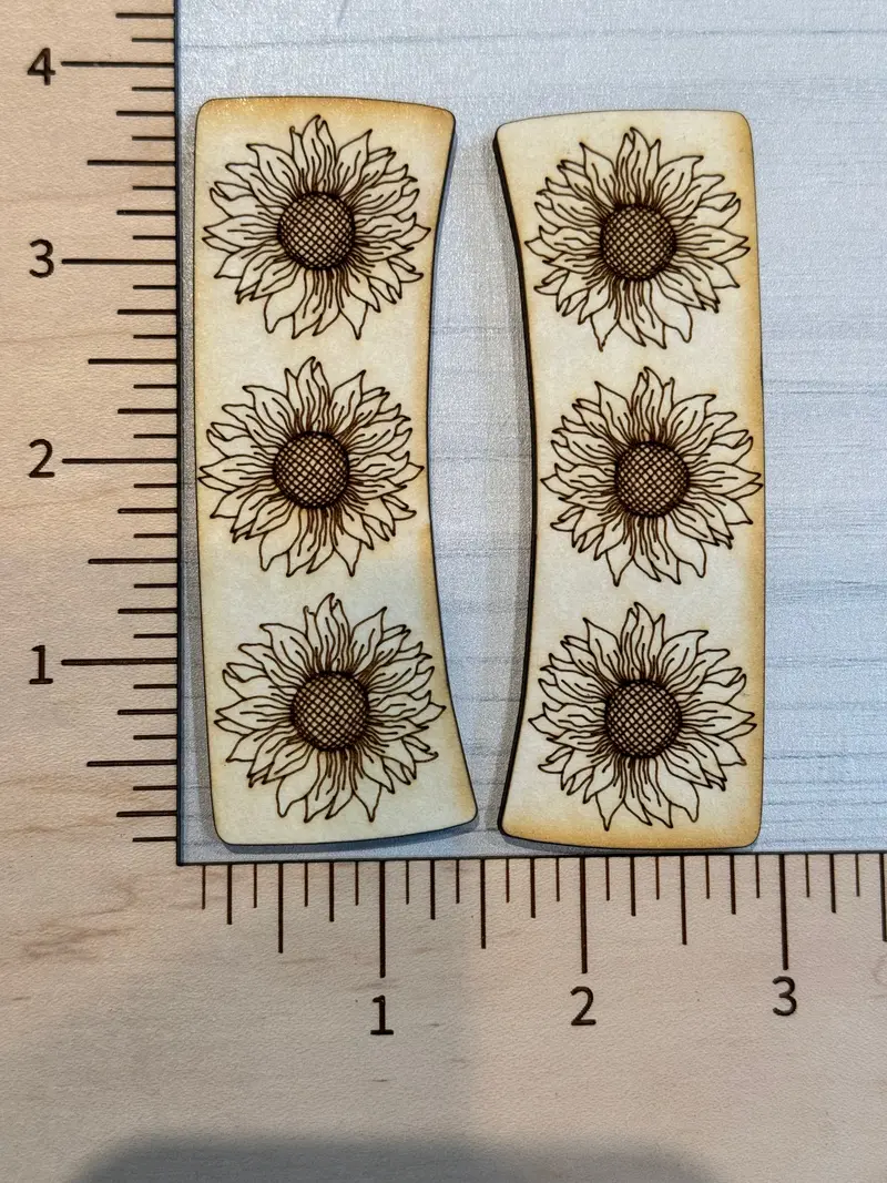 Boho-Style Sunflower Claw 1