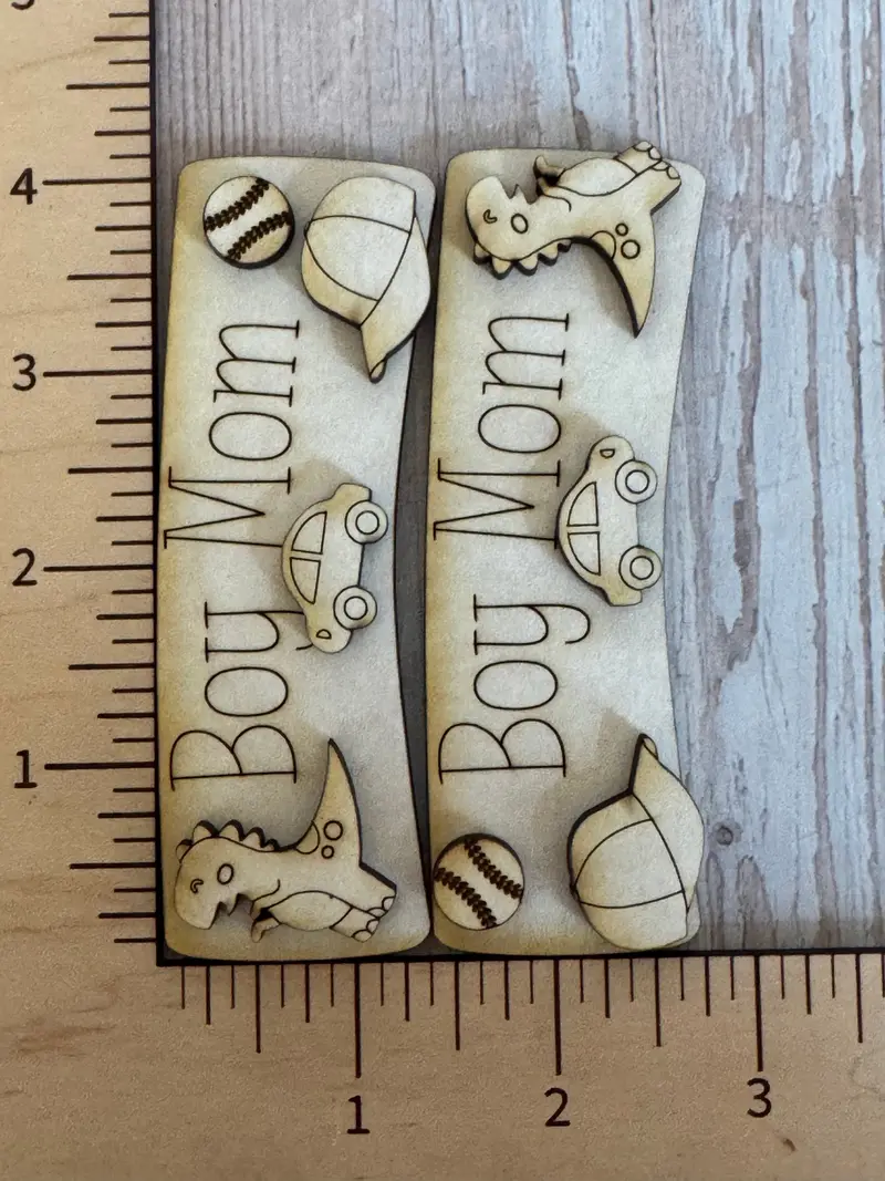 'Boy Mom' Two-Layer Claw Clip – Playful Parenting Style 1