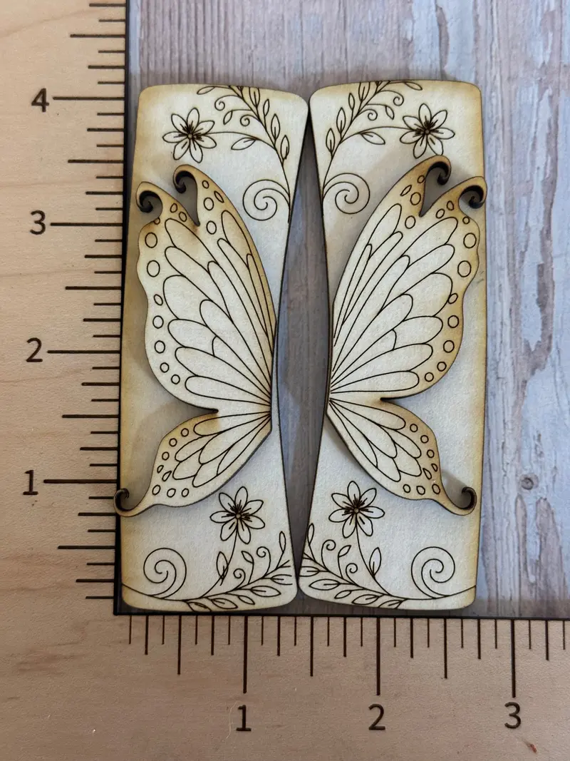 Butterfly Motif Two-Layer Claw Clip 1