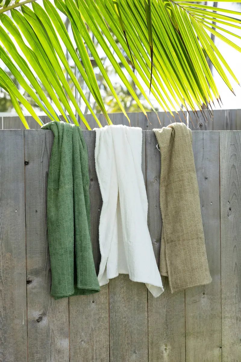 Tavi Beach Towel – Oversized Cotton Terry 1